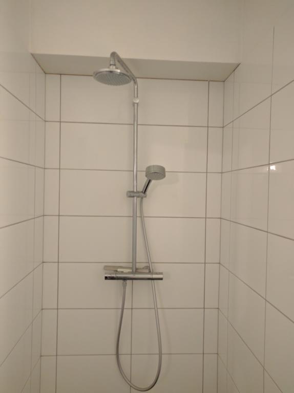 Town Square Guesthouse Акурейри Экстерьер фото